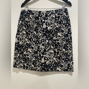 Geoffrey Beene Sport Skirt - Size 8